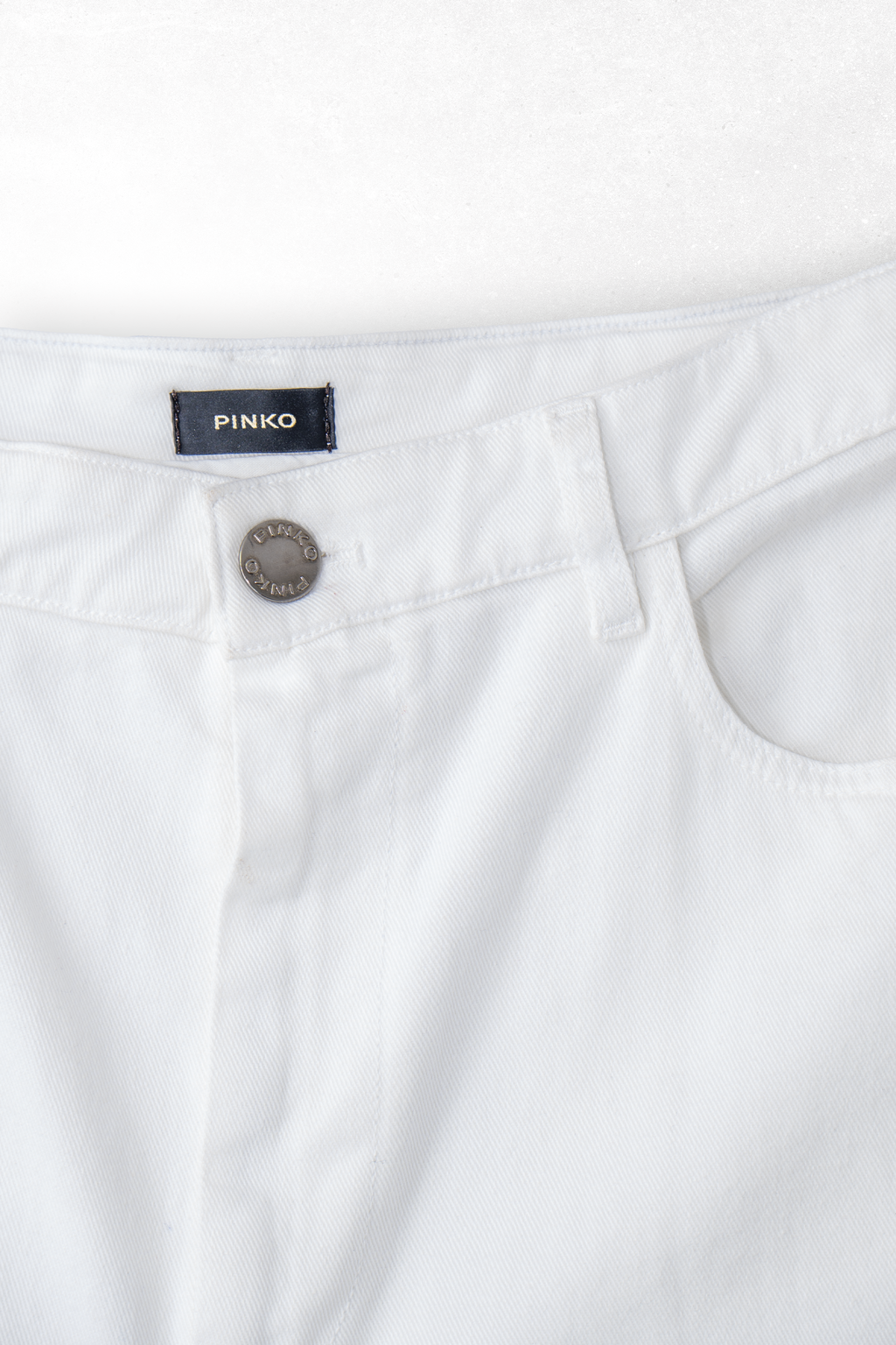 Pinko cargo bianco