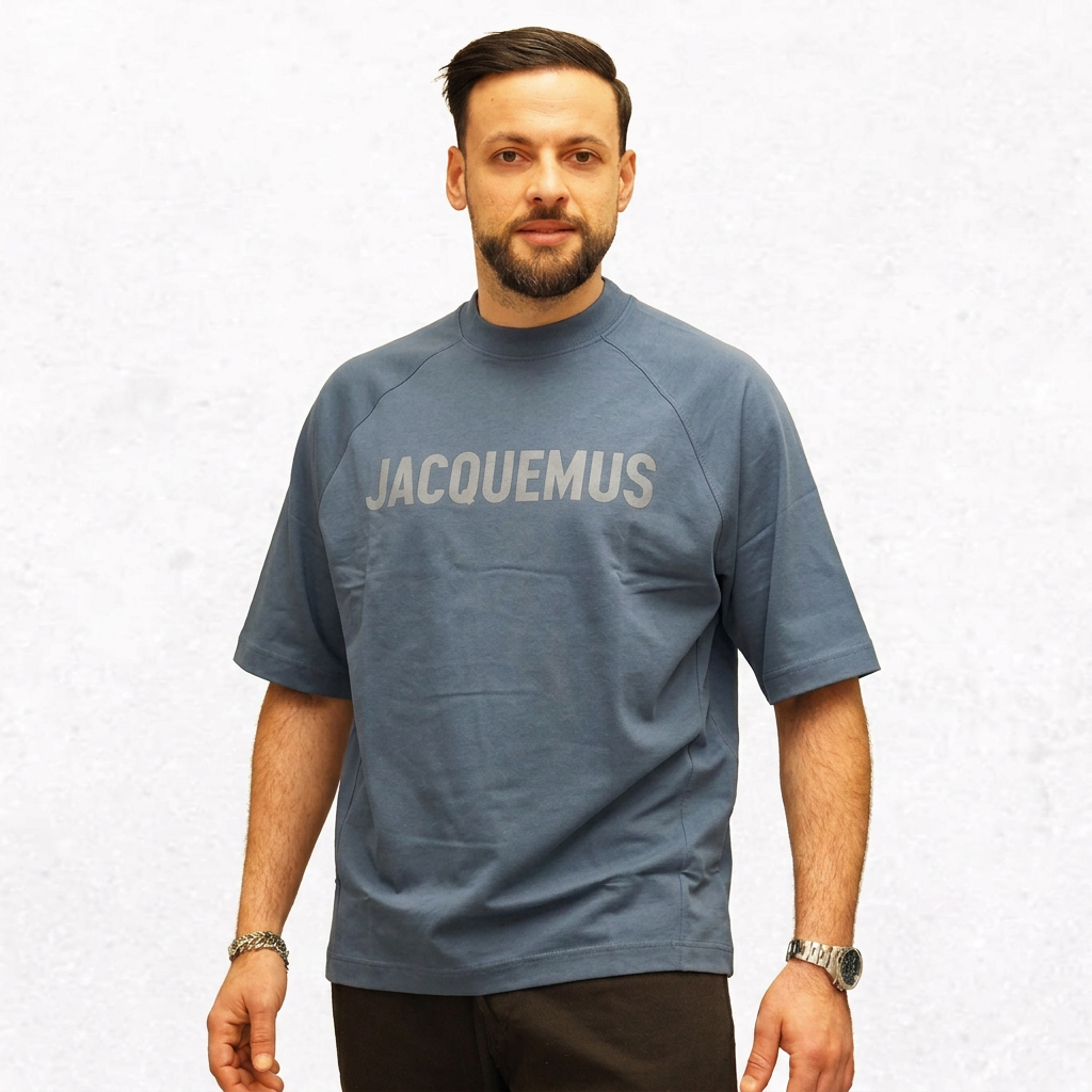 Jacquemus T-Shirt